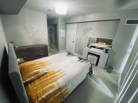 For Lease - 295 Adelaide Street Unit# 723, Toronto, Ontario - Photo 3