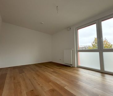 Bremerhaven-Mitte // Schöne 2-Zimmer-Wohnung an der Geeste - Photo 4