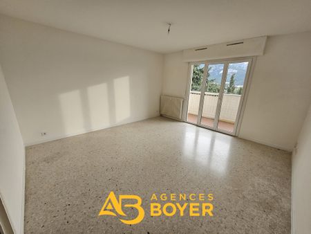 Location Appartement 3 pièces 63m² TOULON 83200 - Photo 2
