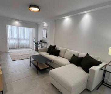 Modern apartments for longer stays in Torrevieja - Photo 1