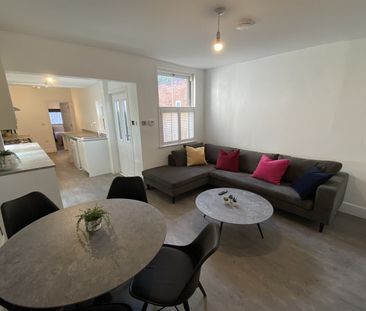 Dagmar Grove Beeston, NG9 2BH - Photo 1