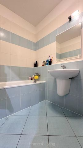 Pronájem bytu 3+kk 70 m2 - Фото 4