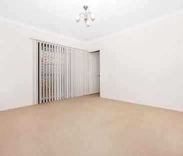 Conveniently Located 3-Bedroom Home – Walk to Westridge Shopping Ce... - Photo 1