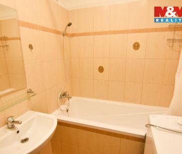 Pronájem bytu 2+1 59 m², Slovany 2750, Mělník - Фото 2