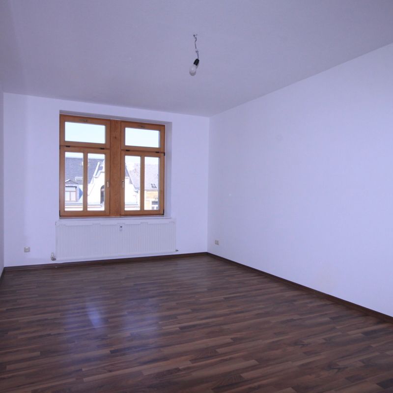 Tolle Dachgeschosswohnung mit großem Balkon - Foto 1