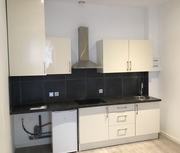 Location Appartement 2 pièces 27m² BORDEAUX 33000 - Photo 3