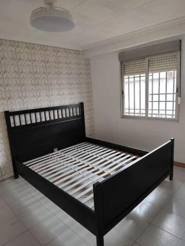 Piso de alquiler en Carrer Tinent Alfonso, 13, Centro Ciudad - Photo 2