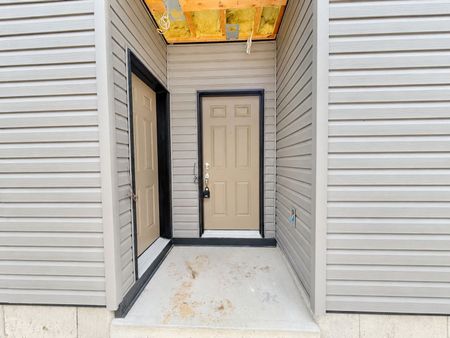 For Lease - 1 Riverdale Drive Unit# 8, Wasaga Beach, Ontario - Photo 4