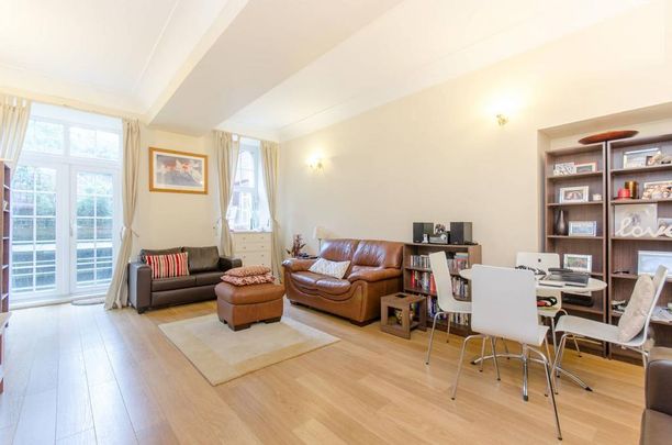 1 bedroom flat to rent - Photo 1