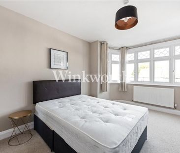 3 bedroom semi-detached house to rent - Photo 6