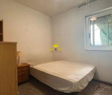 THREE-BEDROOM APARTMENT – ALICANTE - Photo 4