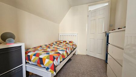 3 bedroom house to rent - Photo 3