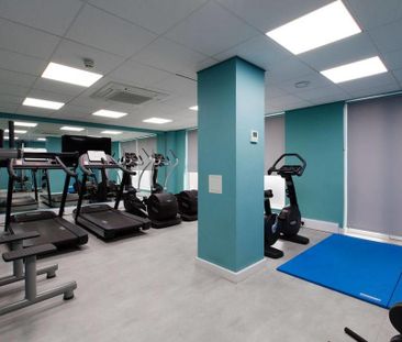 Studio to rent - Photo 2