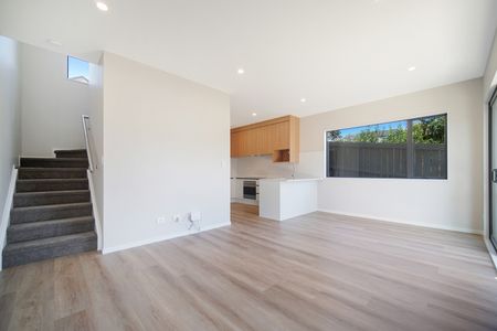 Brand New 3 Bedroom Home - Photo 2