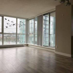 Yaletown - 2Bed 2Bath 1Den - 982sqft Condo - Photo 2