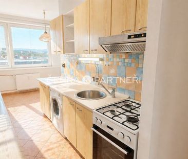 Pronájem bytu 3+1 80 m² - Fotografie 3