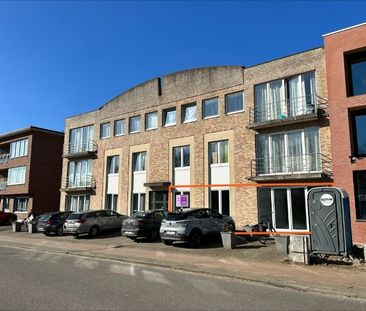 Gelijkvloers 2 slaapkamer appartement met garage in centrum van Geel - Foto 3