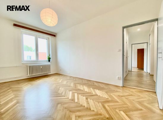 Pronájem bytu 2+1 v osobním vlastnictví 51 m², Pardubice - Photo 1