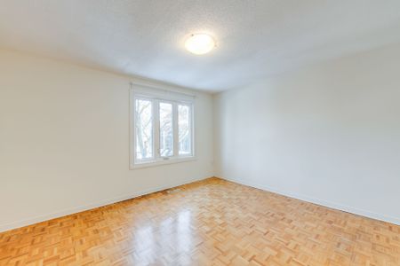For Lease - 6 Empire Avenue, Toronto, Ontario - Photo 4