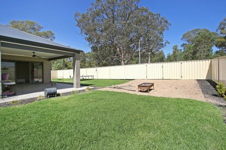 18 Ponting Way - Photo 3