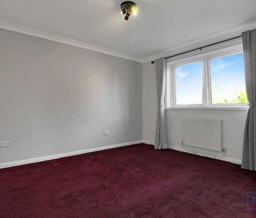 Burton Road, Lissenden, BH13 - Photo 2