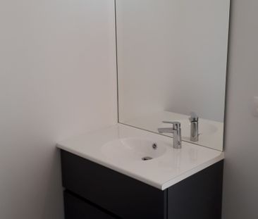 Location Appartement 2 pièces 43m² - Photo 4