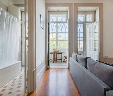 Rua de Álvares Cabral - Photo 3