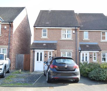 Royal Troon Drive, Wakefield, West Yorkshire - Photo 4