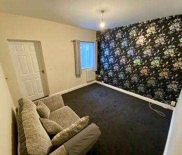 Belvoir Road, Coalville, LE67 - Photo 3