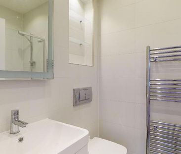 2 bedroom maisonette to rent - Photo 3