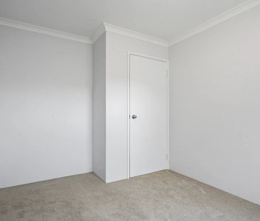 Four Bedroom Home in a Prime Location! - Photo 1