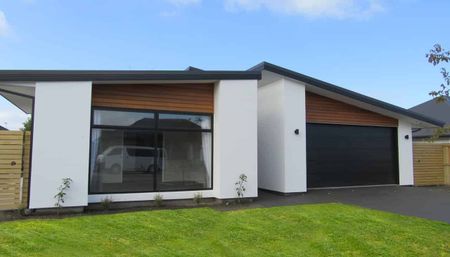 Prebbleton - Modern Family Home in Quiet Subdivision! - Photo 5