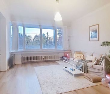 Appartement te huur in Ukkel voor € 1.200 met 1 slaapkamer - Foto 4