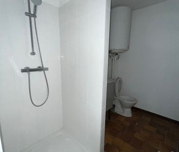 Location Appartement 1 pièce 18m² - Photo 2