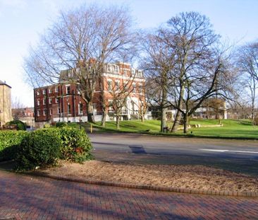 1 bedroom flat to rent - Photo 6