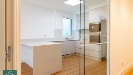 Piso de alquiler en Praza Maior, Centro - Recinto Amurallado - Foto 5