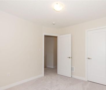 For Lease - 3021 Rivertrail Common, Oakville, Ontario - Photo 5