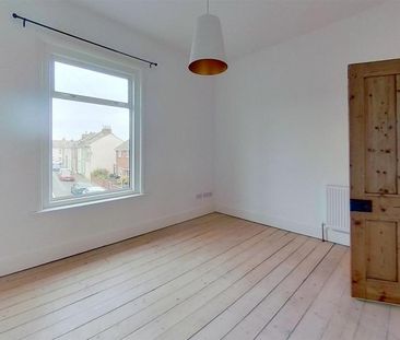 3 bedroom house to rent - Photo 3