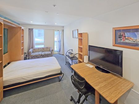 A touch of elegance - Photo 2