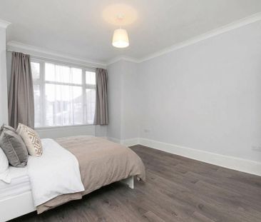 5 bedroom terraced house to rent - Photo 4