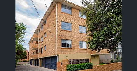 FOOTSTEPS TO THE OCEAN - Photo 4