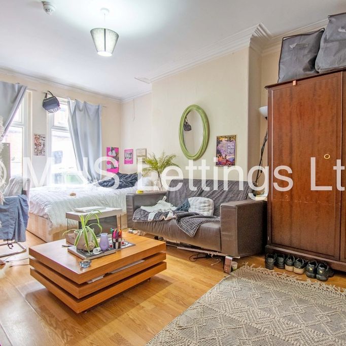 27 Estcourt Avenue, Leeds, LS6 3ES - Photo 1