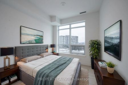 30 Upper Mall Way #512 - Photo 4