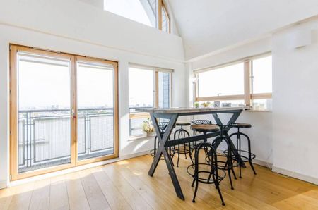 3 bedroom penthouse to rent - Photo 4