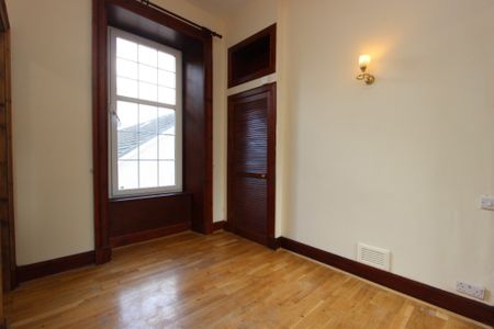 Woodford Street, Shawlands, Glasgow, G41 3HN - Photo 4