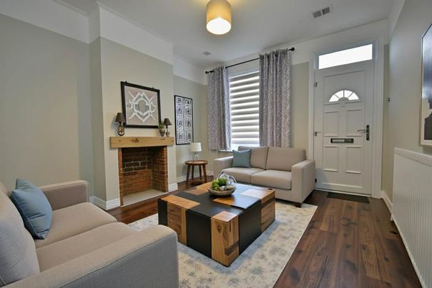 2 bedroom terraced house to rent - Photo 1