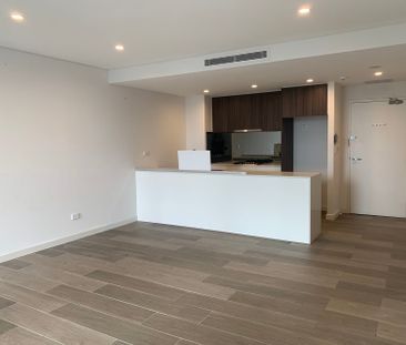 2 Bedrooms 2 Bathrooms With A Study Nook nearly NEW Apartment *The ... - Photo 2