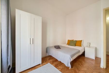 Rua Chaby Pinheiro, Lisbon, Lisbon 1000-078 - Photo 2