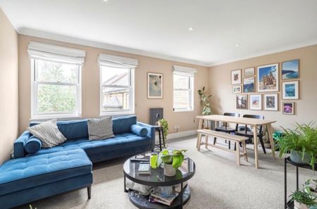 1 Bed Flat, Tonsley Heights, SW18 - Photo 2