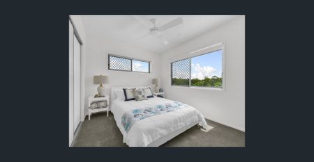 Convenient location and near new Townhouse! - Photo 3